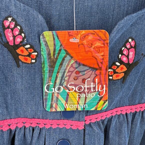 Go Softly Denim Embroidered Butterfly Patio Dress Sz Small Easy Snap Kaftan - Picture 6 of 9